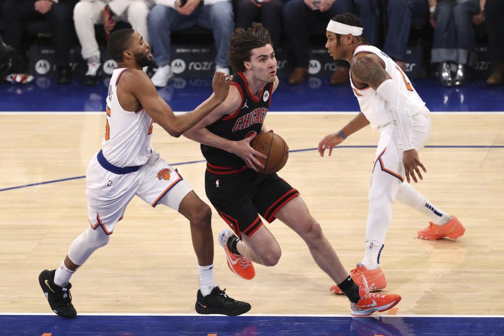 两人虽在不 两人虽在不