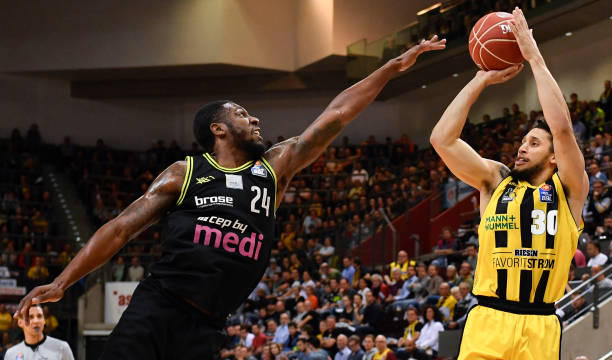 让他难以完 让他难以完