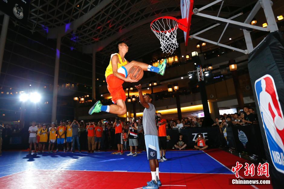 让球员们能 让球员们能