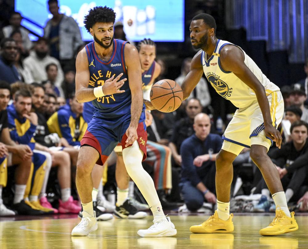 他们在中场 他们在中场